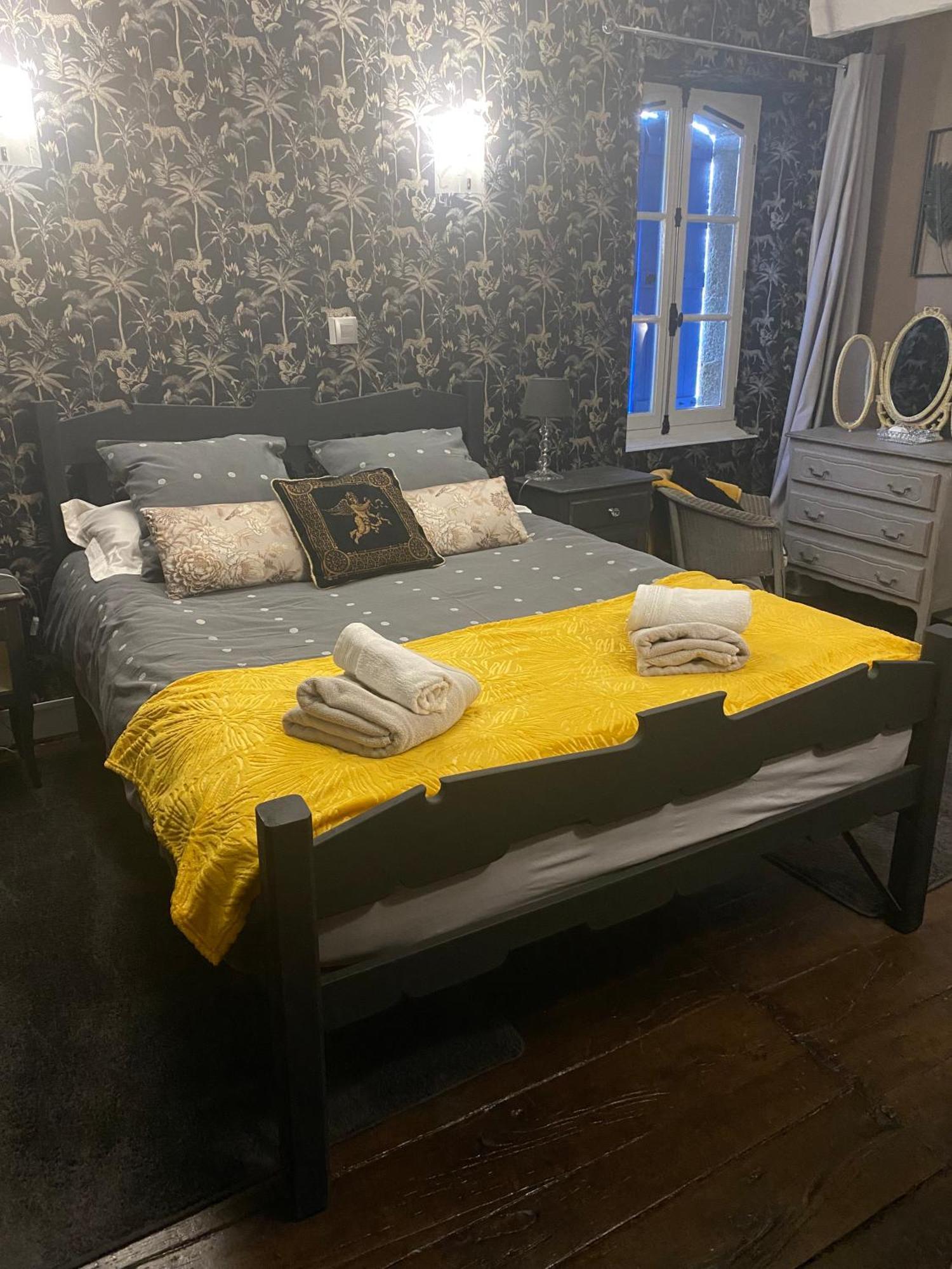 Bed and Breakfast La Grande Maison Séglien Zewnętrze zdjęcie